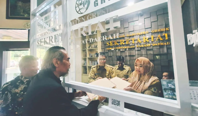 Wisata Jati Sewu Gresik, Ketua DPRD Dilaporkan IDR
